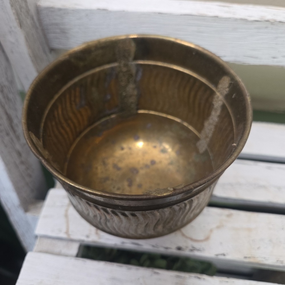 Vintage Solid Brass 3-Footed Flower Planter Pot Cauldron Cottage Core Succulent - Picture 5 of 12